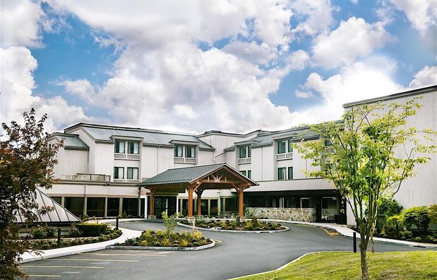 Images Heritage Hotel and Conference Center