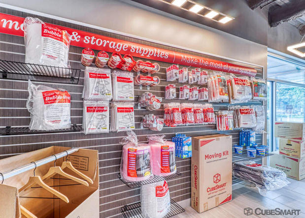 Images CubeSmart Self Storage