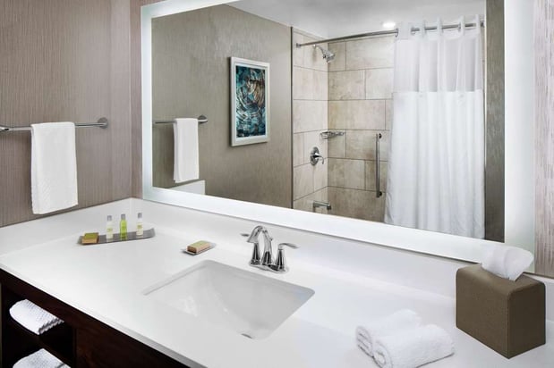 Images DoubleTree by Hilton Nashua