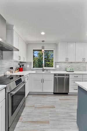 Images Brutsky Builds - Kitchen and Bath Remodeler