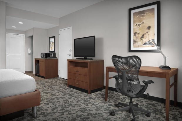 Images Hilton Garden Inn Oklahoma City Bricktown
