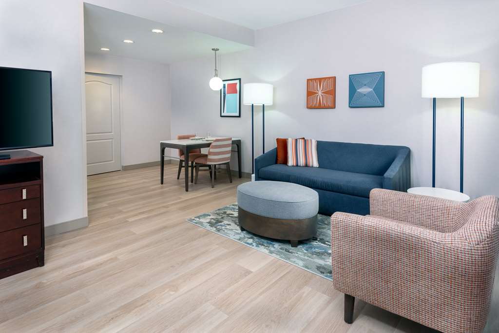 Guest room