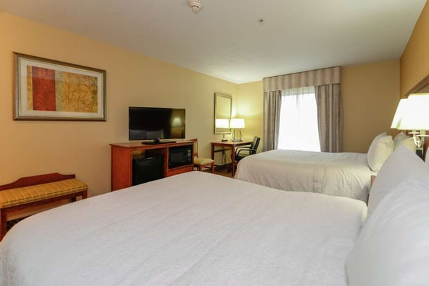 Images Hampton Inn & Suites Detroit/Chesterfield Township