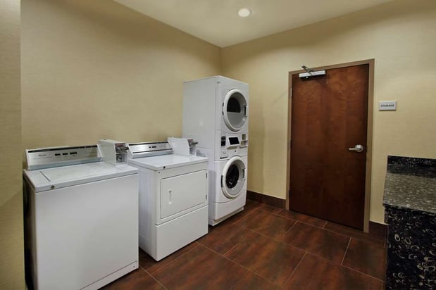 Images Hampton Inn Beeville