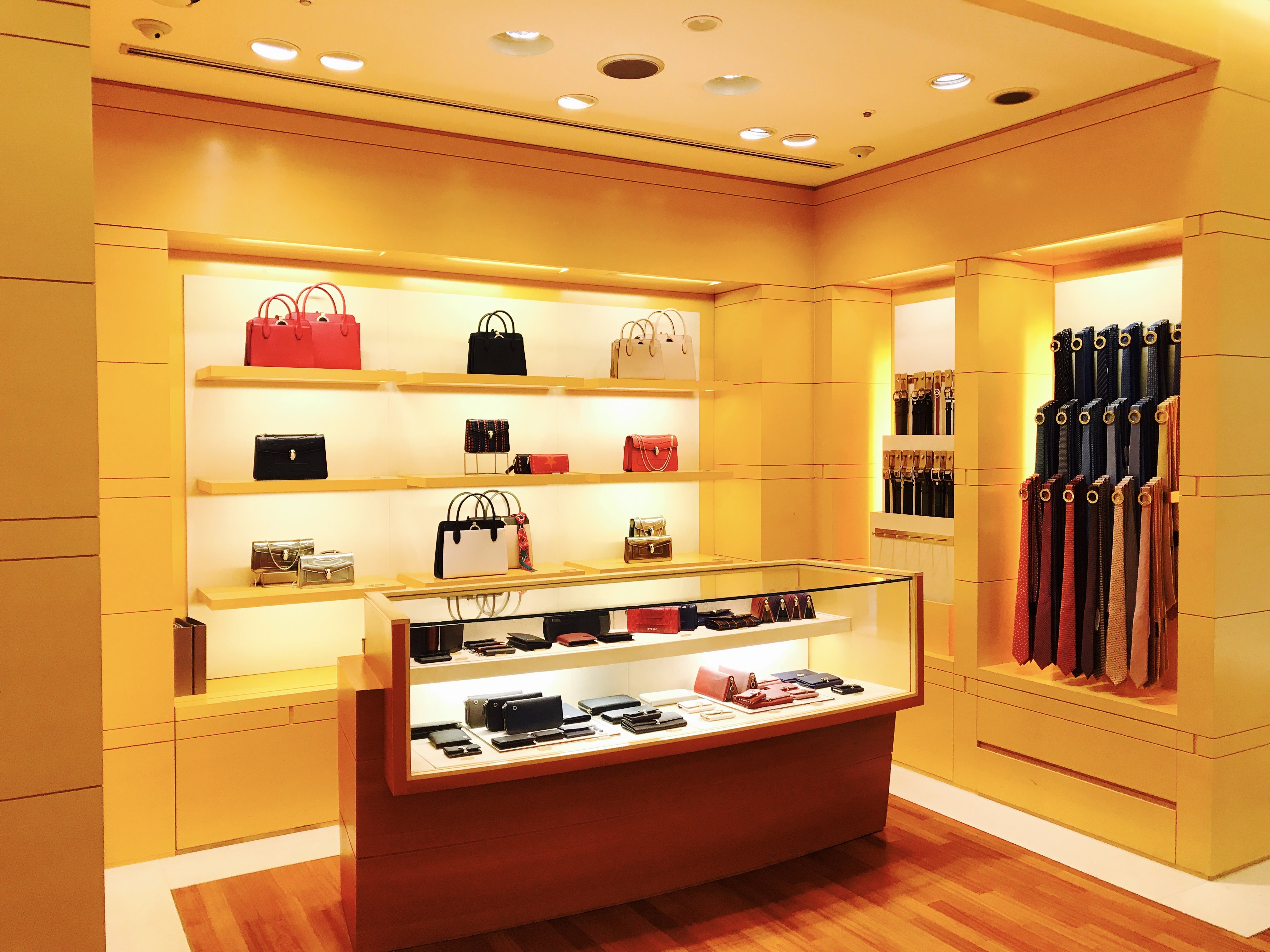 Images ブルガリ 福岡大丸店