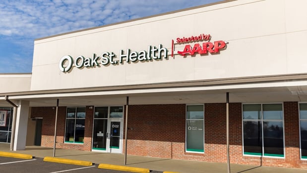 Images Oak Street Health Jackson West Primary Care Clinic