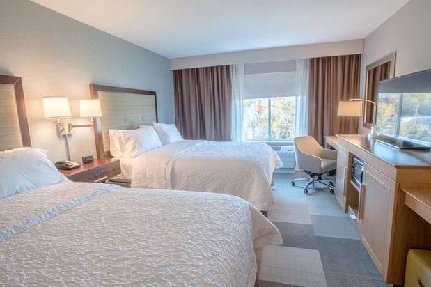 Images Hampton Inn Amesbury