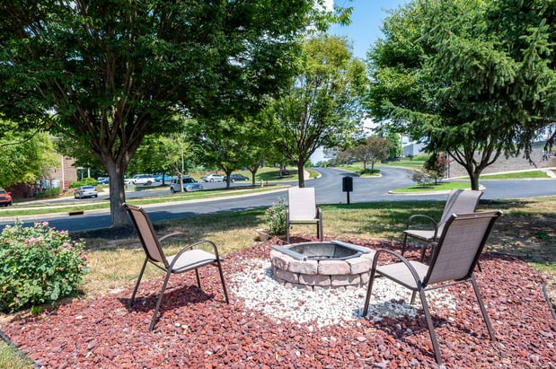 Images Blankenbaker Crossings Apartment Homes