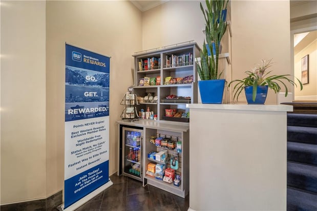 Images Best Western Plus Palm Court Hotel