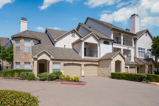 Images Legacy Estates at Frisco Apartments