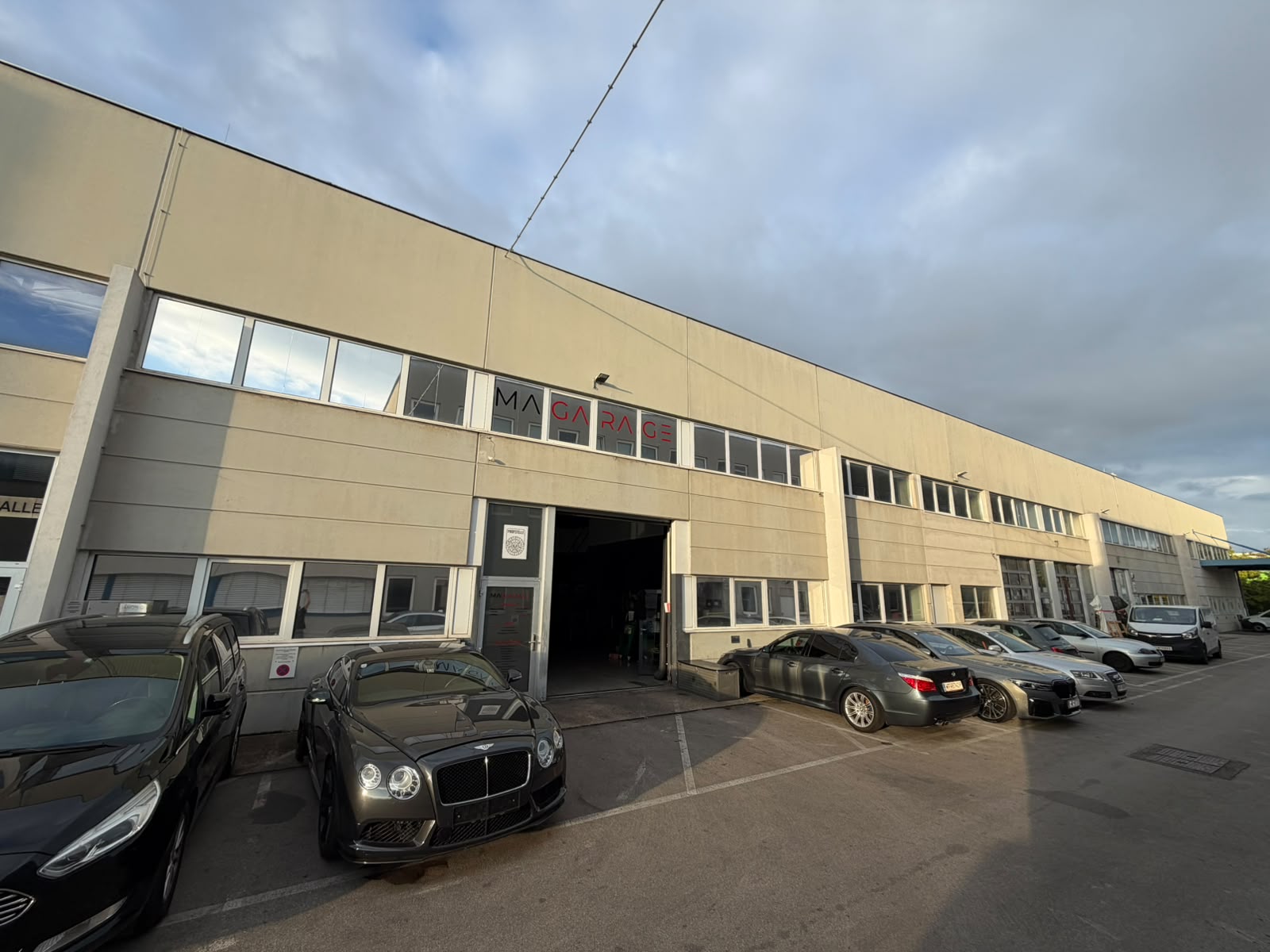 Bild 3 von MAGARAGE - KFZ Werkstatt