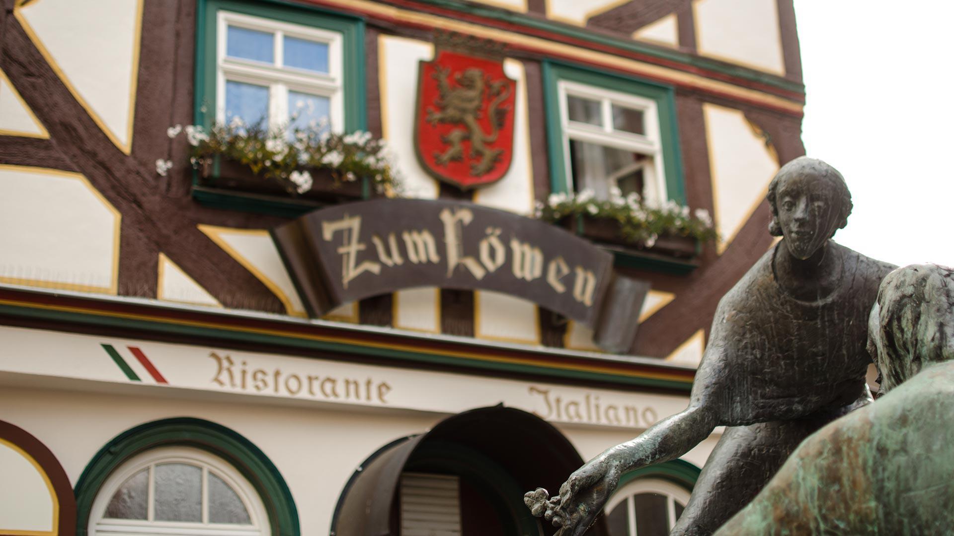 Restaurant zum Löwen GmbH & Co. KG, Neuenweg 8 in Gießen