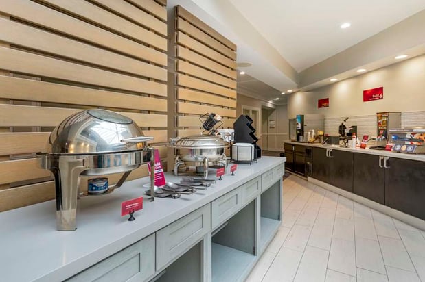 Images Best Western Plus All Suites Inn