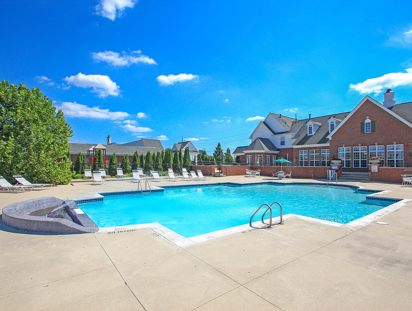 Expansive Outdoor Pool & Sundeck