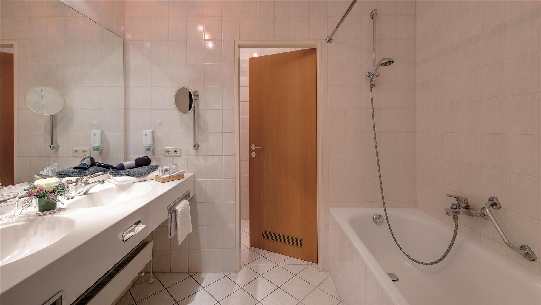 Best Western Aparthotel Birnbachhoehe, Am Aunhamer Berg 3 in Bad Birnbach