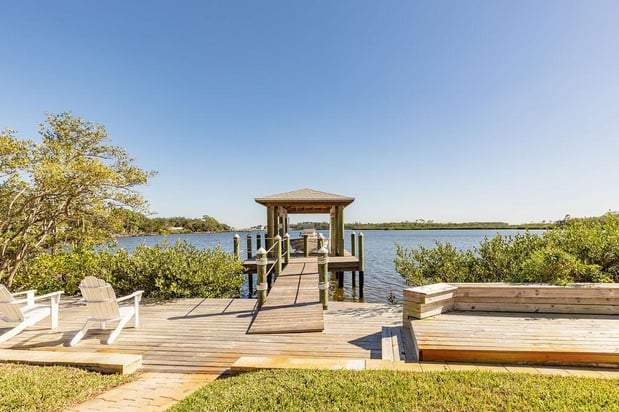 Images Robert Kirkland, Realtor for Simply Real Estate