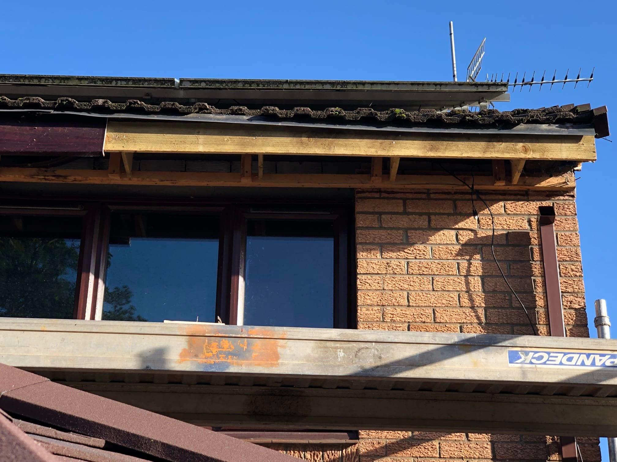 Roof & Gutter Dr Paisley 01415 624990