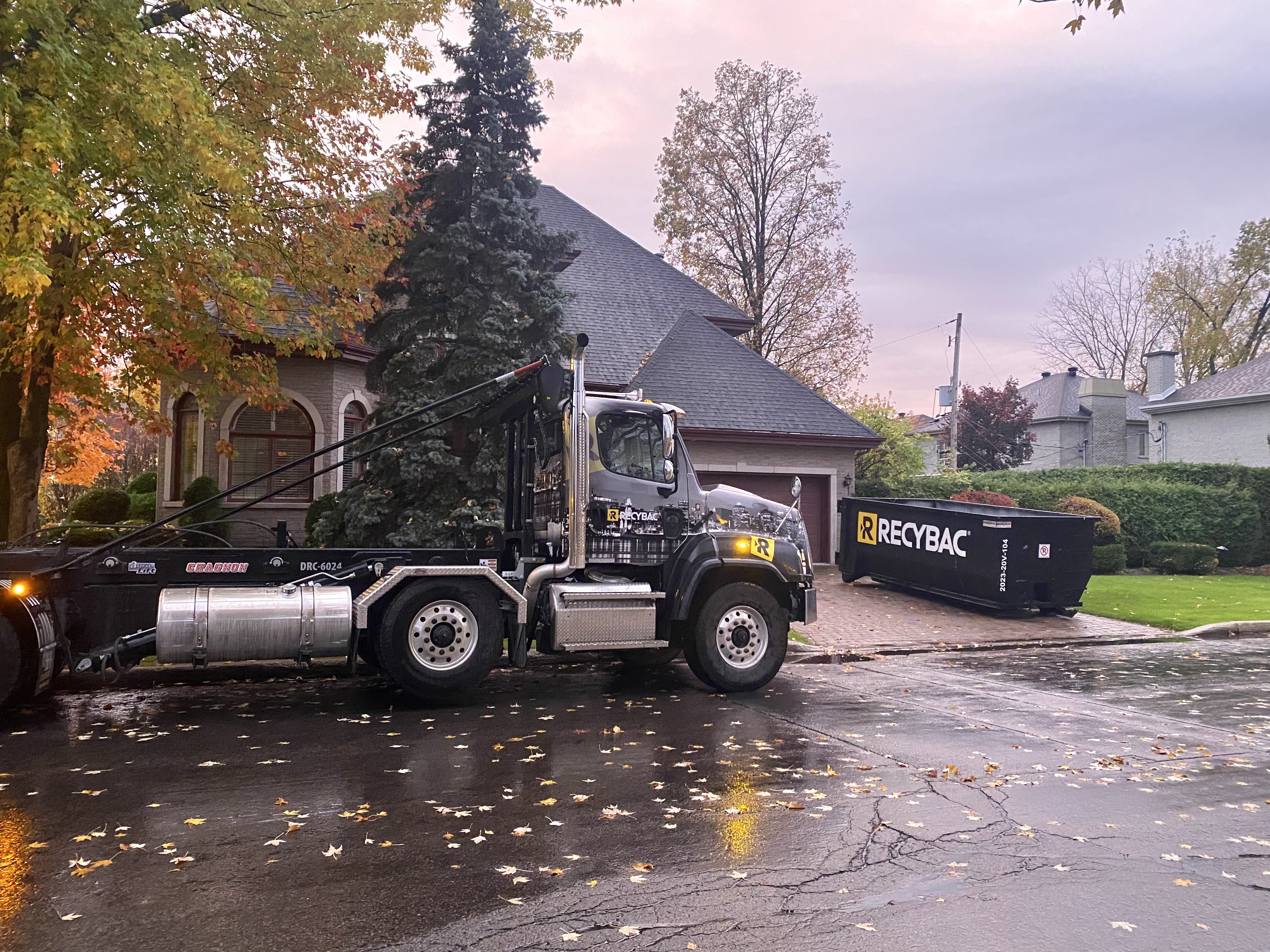 Images Location de conteneur RECYBAC Longueuil