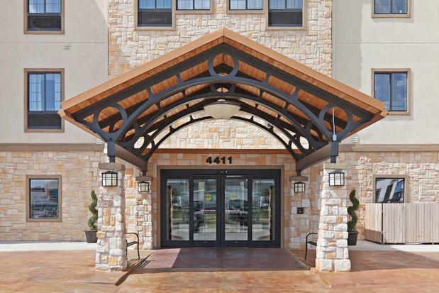 Images Staybridge Suites Oklahoma City Airport by IHG