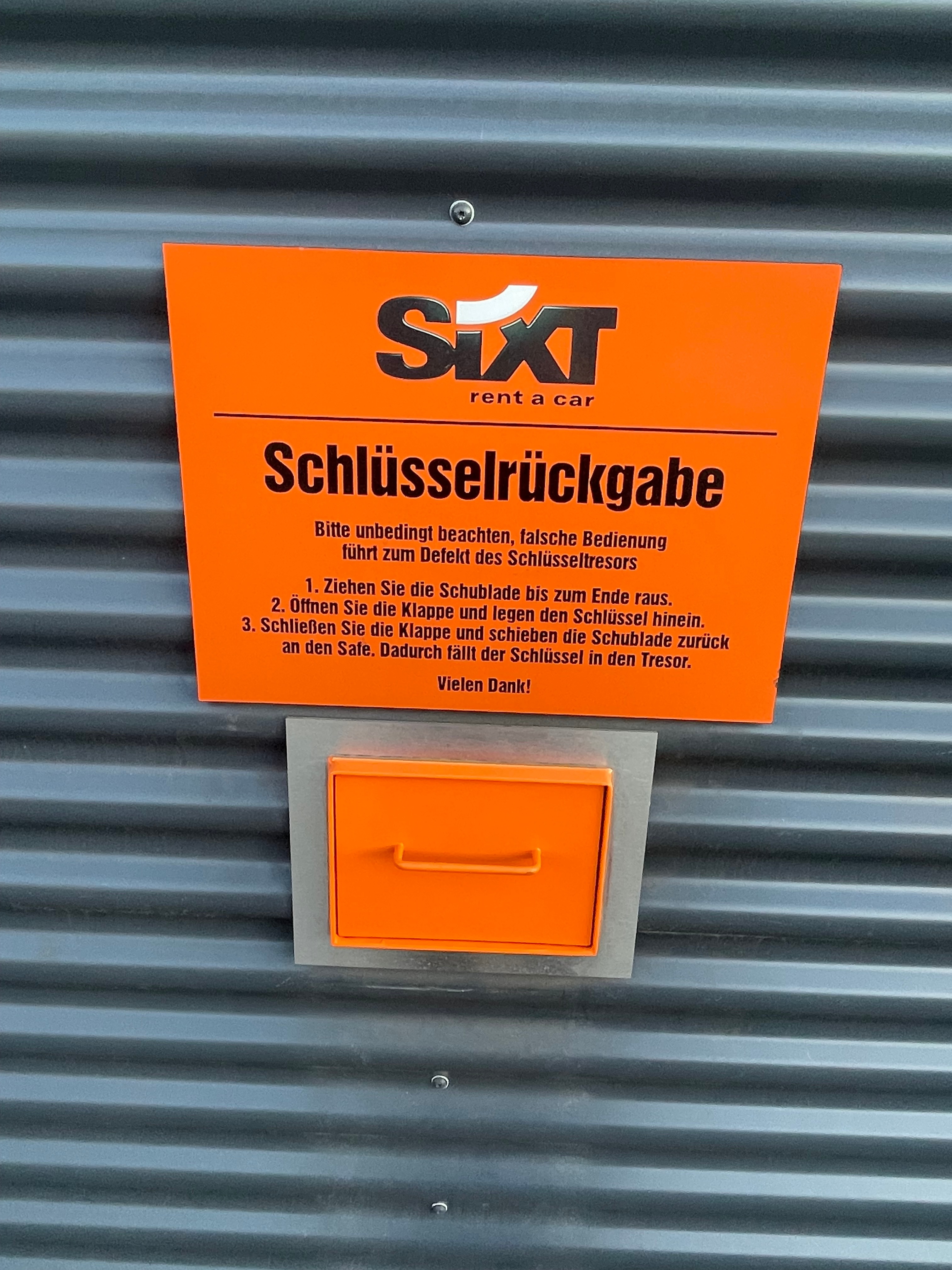 SIXT Mietwagen & Transporter mieten Stuttgart Vaihingen, Industriestr. 26 in Stuttgart