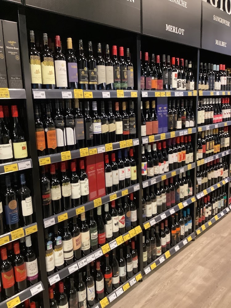 Images Liquorland Pallara