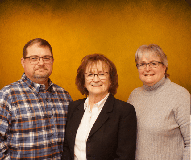 Images Marylin Eaton, Angel Stebbins & Shawn Stebbins | NextHome Legacy 3