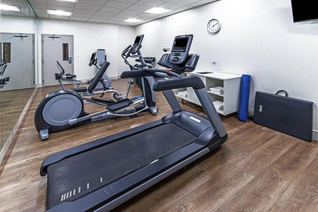Images Holiday Inn Express & Suites Shreveport - West by IHG