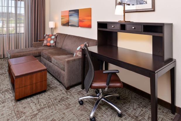 Images Staybridge Suites Ofallon Chesterfield by IHG