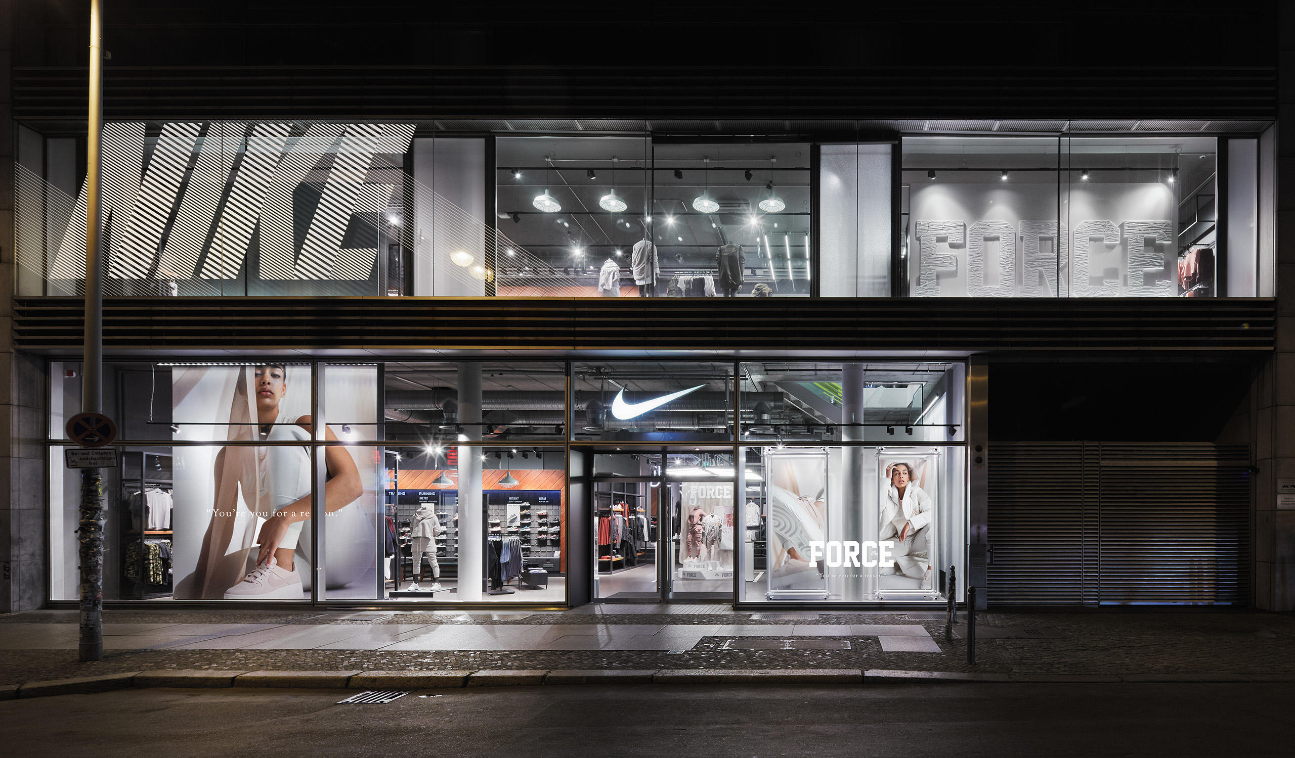 Kundenbild groß 12 Nike Store Berlin Mitte