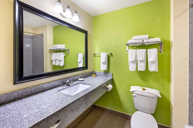 Images Best Western Plus Pratt