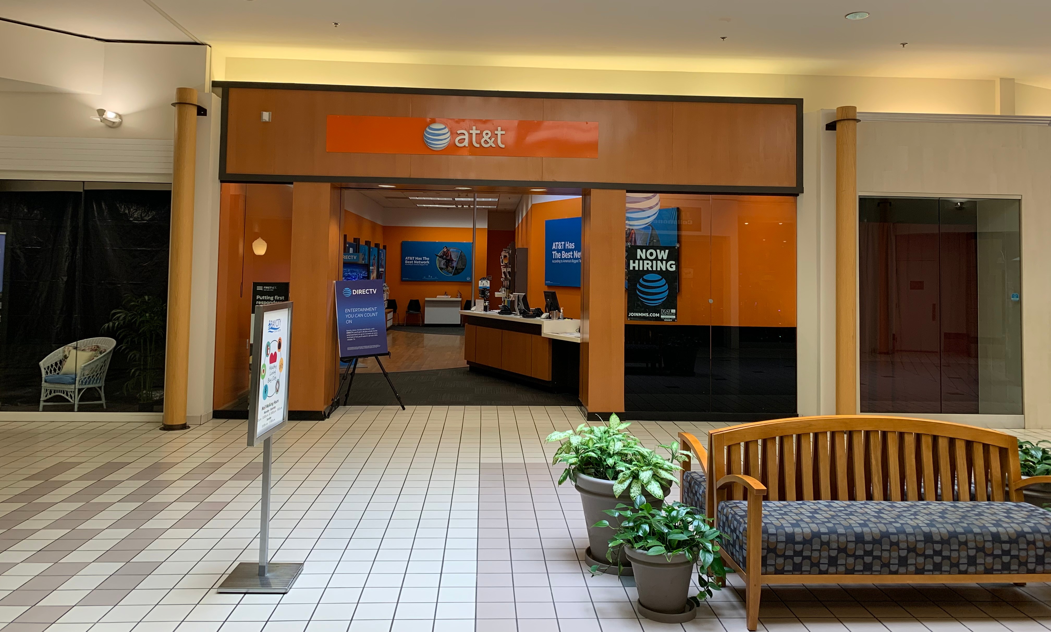 AT&T Store Photo