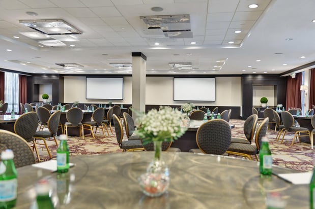 Images Crowne Plaza Houston Galleria Area by IHG