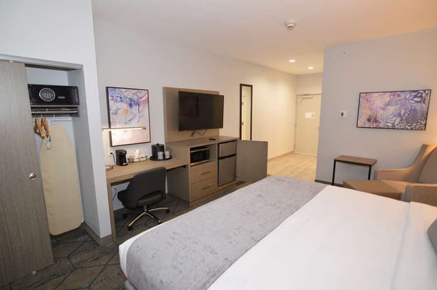 Images Best Western Plus Executive Residency Oklahoma City I-35