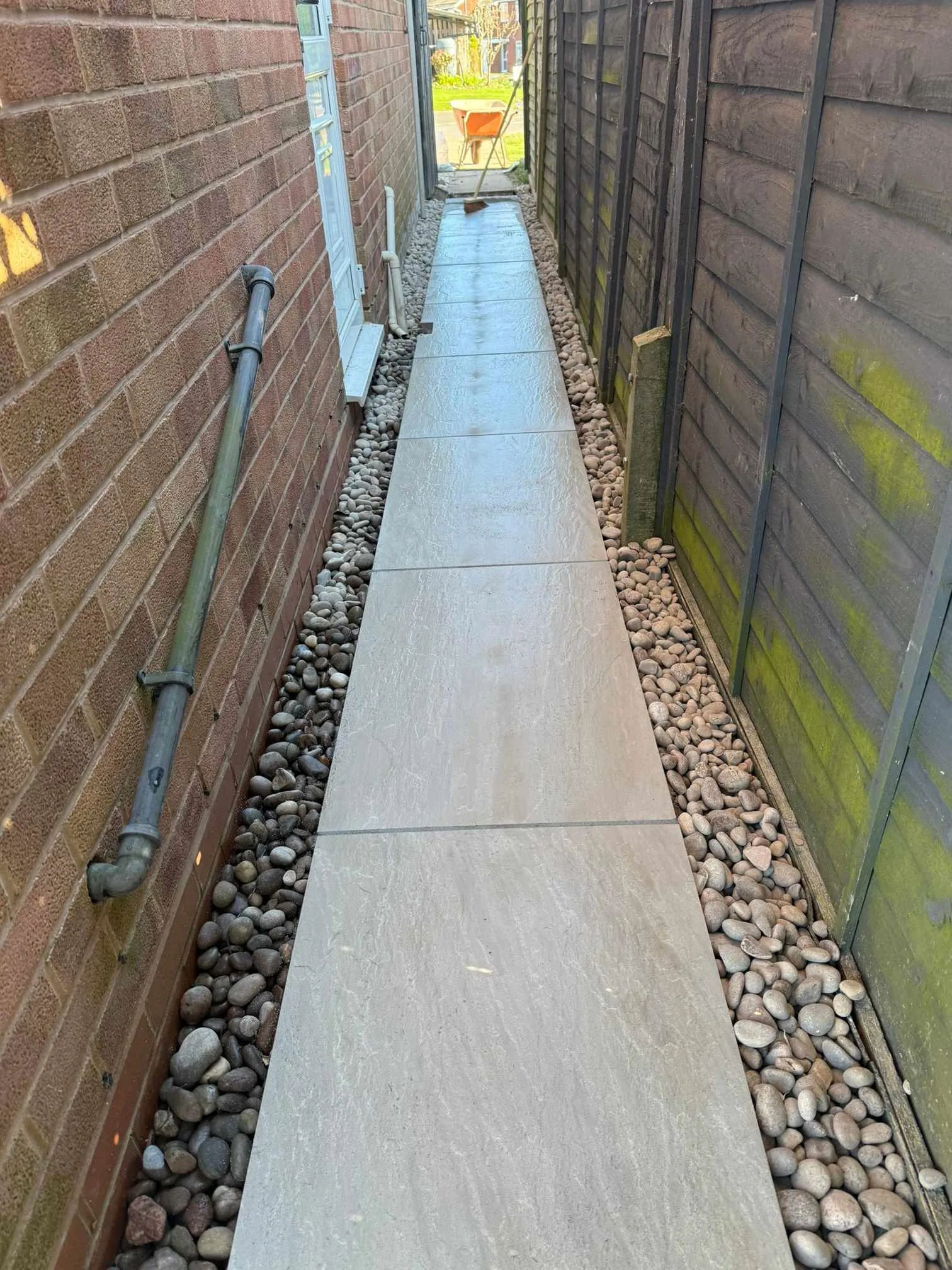 Images Dickens Heath Paving