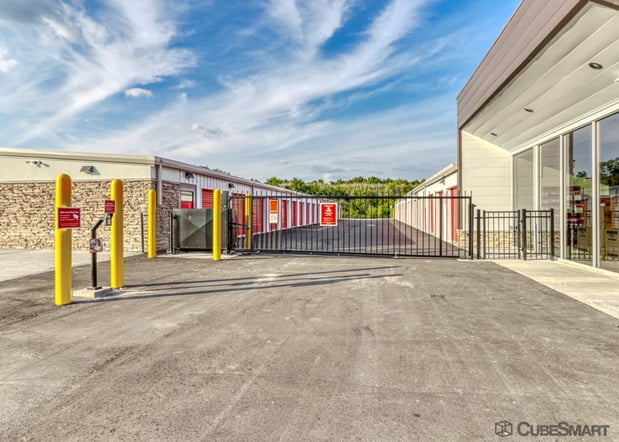 Images CubeSmart Self Storage
