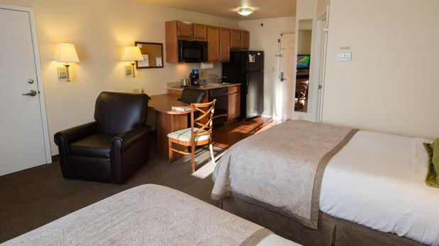 Images Candlewood Suites Springfield, an IHG Hotel