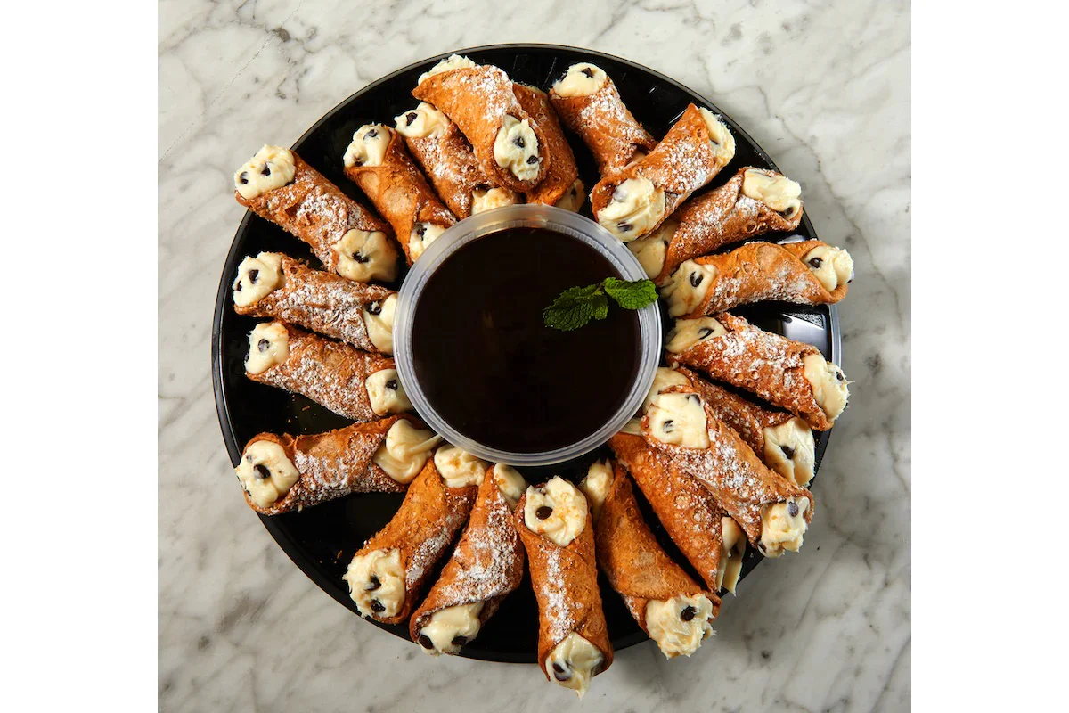 Mini Cannoli (Half Pan) - Desserts