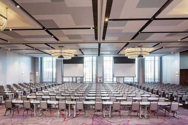 Images Hilton Rochester Mayo Clinic Area