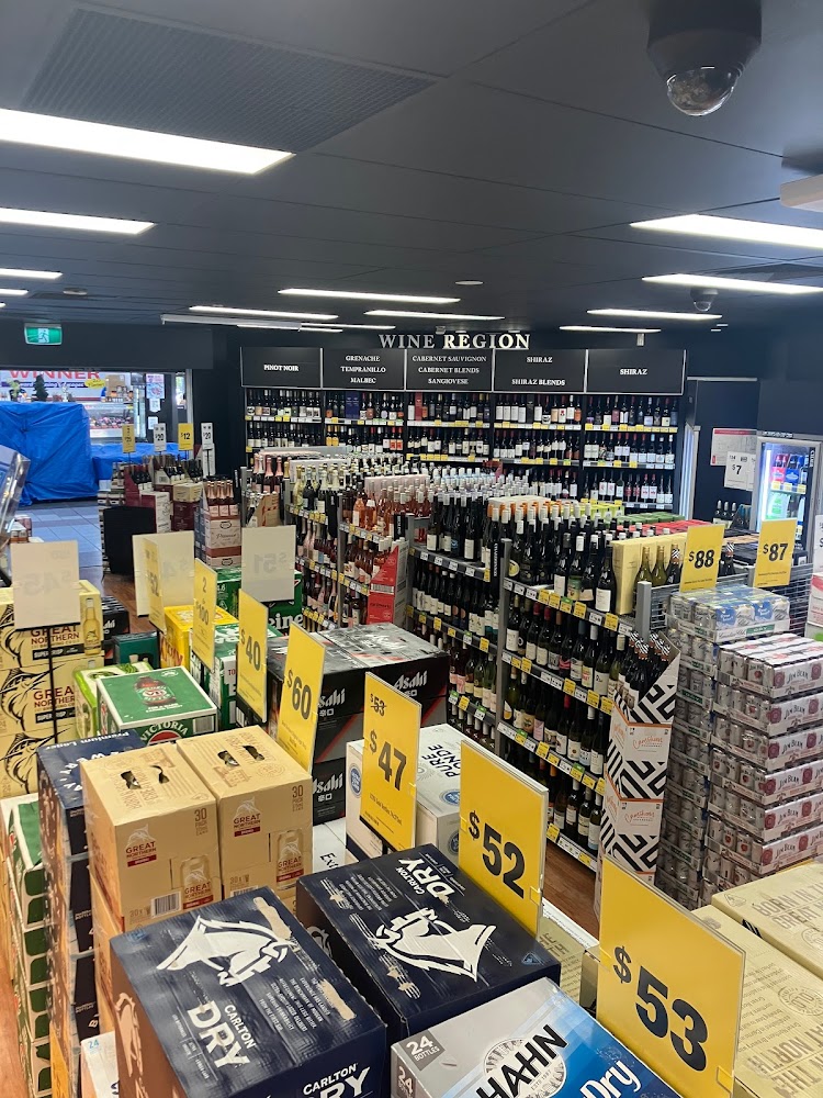 Images Liquorland Treetops Plaza