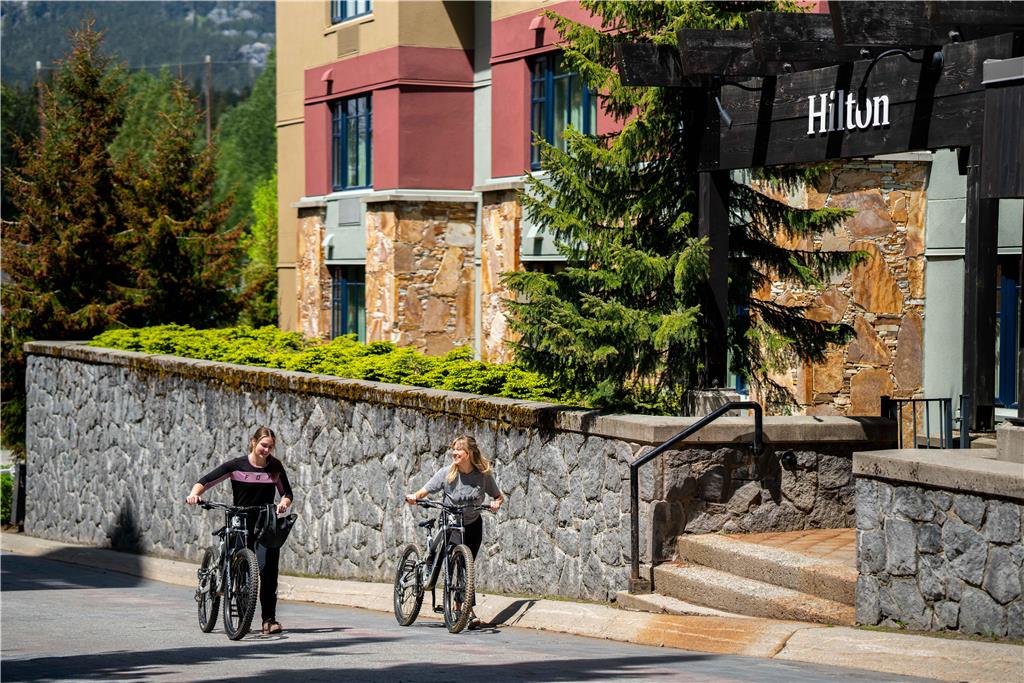 Images Hilton Whistler Resort & Spa
