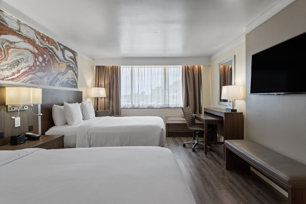 Images Crowne Plaza Executive Center Baton Rouge by IHG