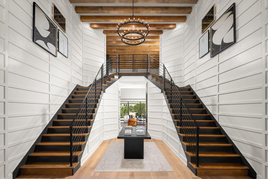 Two-story foyers