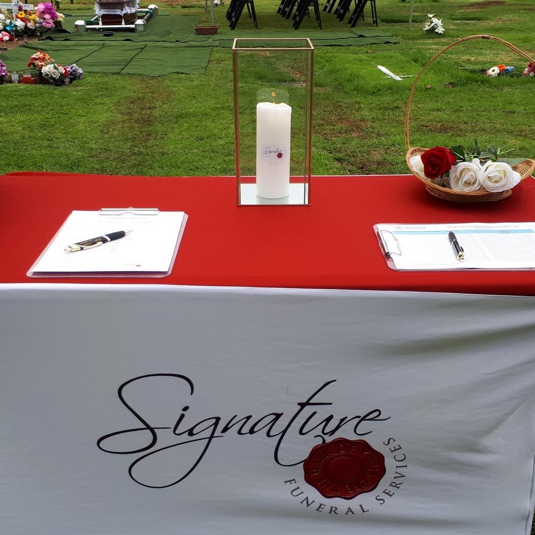Signature Funeral Services Logo