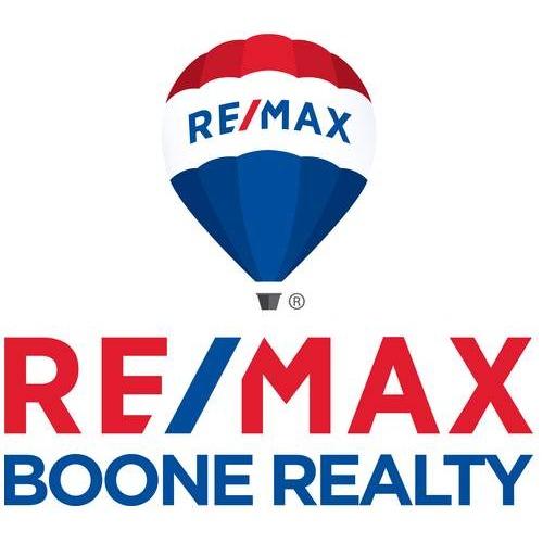 Lori Holliday | RE/MAX Boone Realty Logo