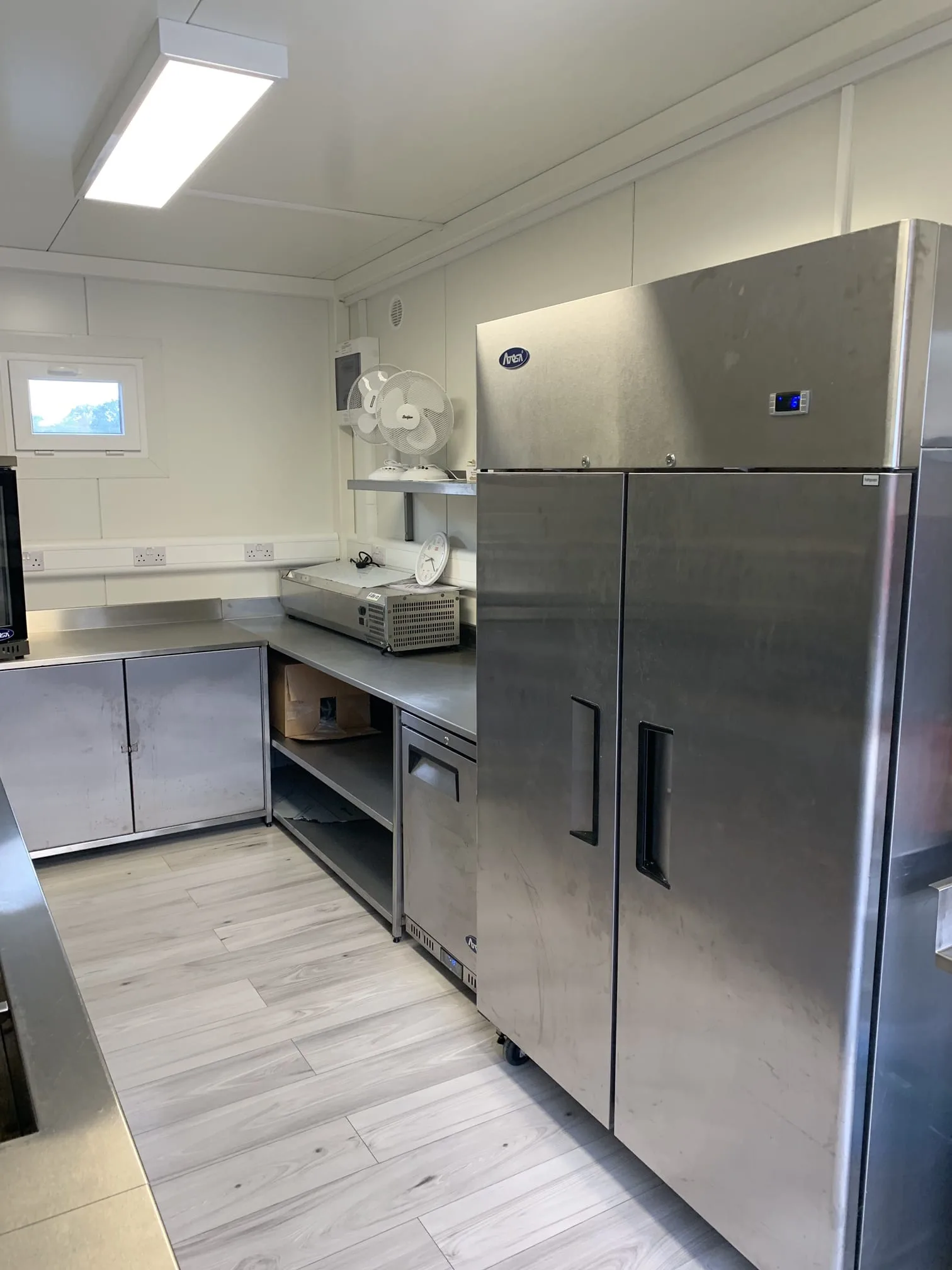 Images Advanced Catering Services Ltd