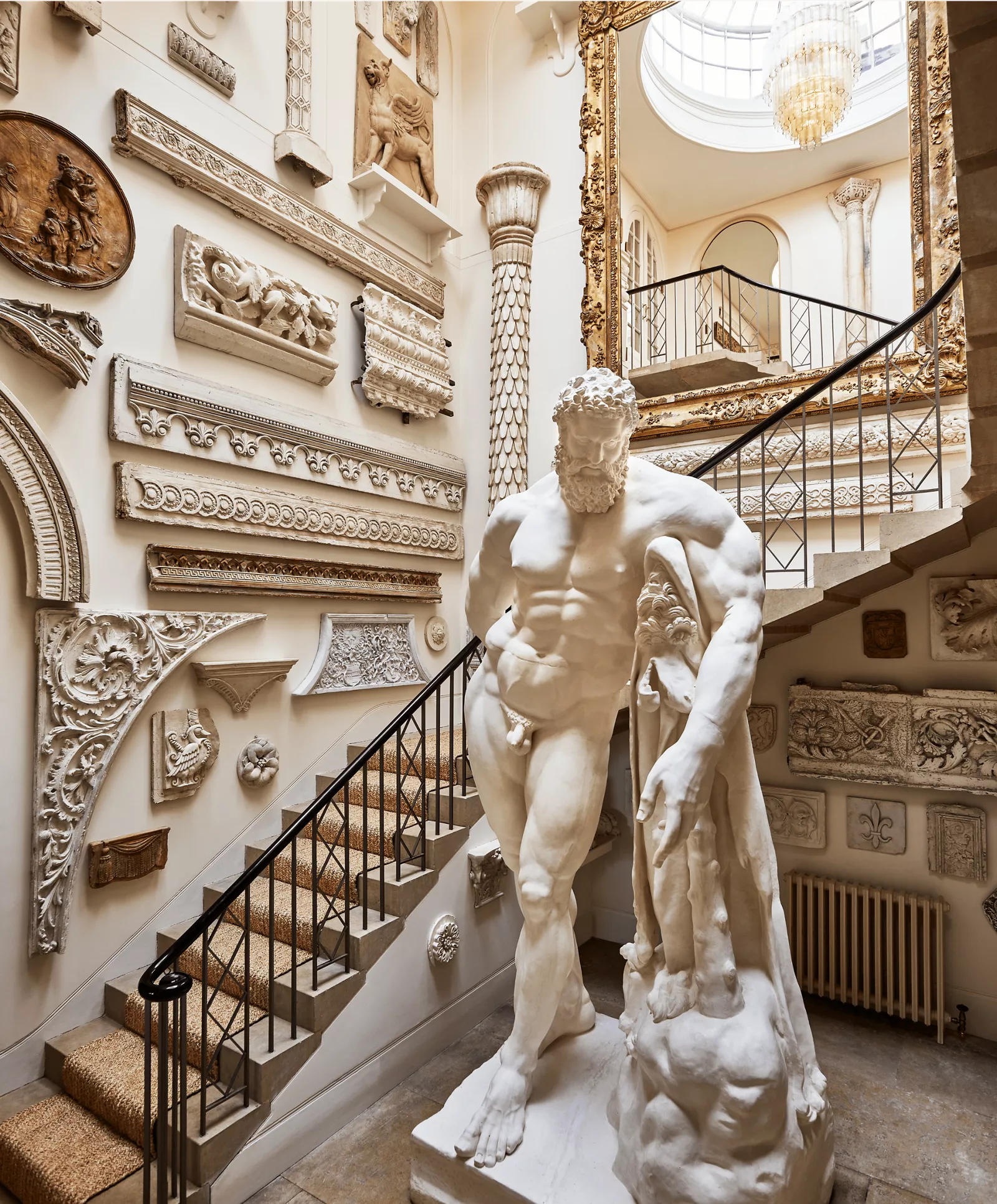 Images RH England | The Gallery at the Historic Aynho Park