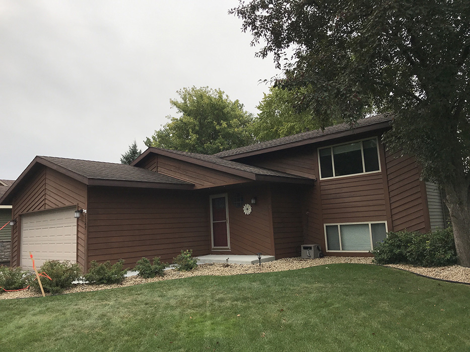 At WeatherTek, we take pride in our work. When it comes to storm damage, that includes working with insurance companies. We use our expertise to assess the actual damage and how to fix it, and we’ll fight to get you all that you’re owed on your claim. Working for our customers and providing top-quality, expert roofing repair services – that’s the WeatherTek Way.