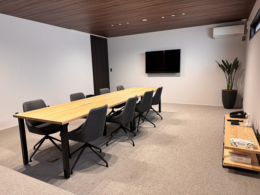 Images 株式会社ユニ・マックス