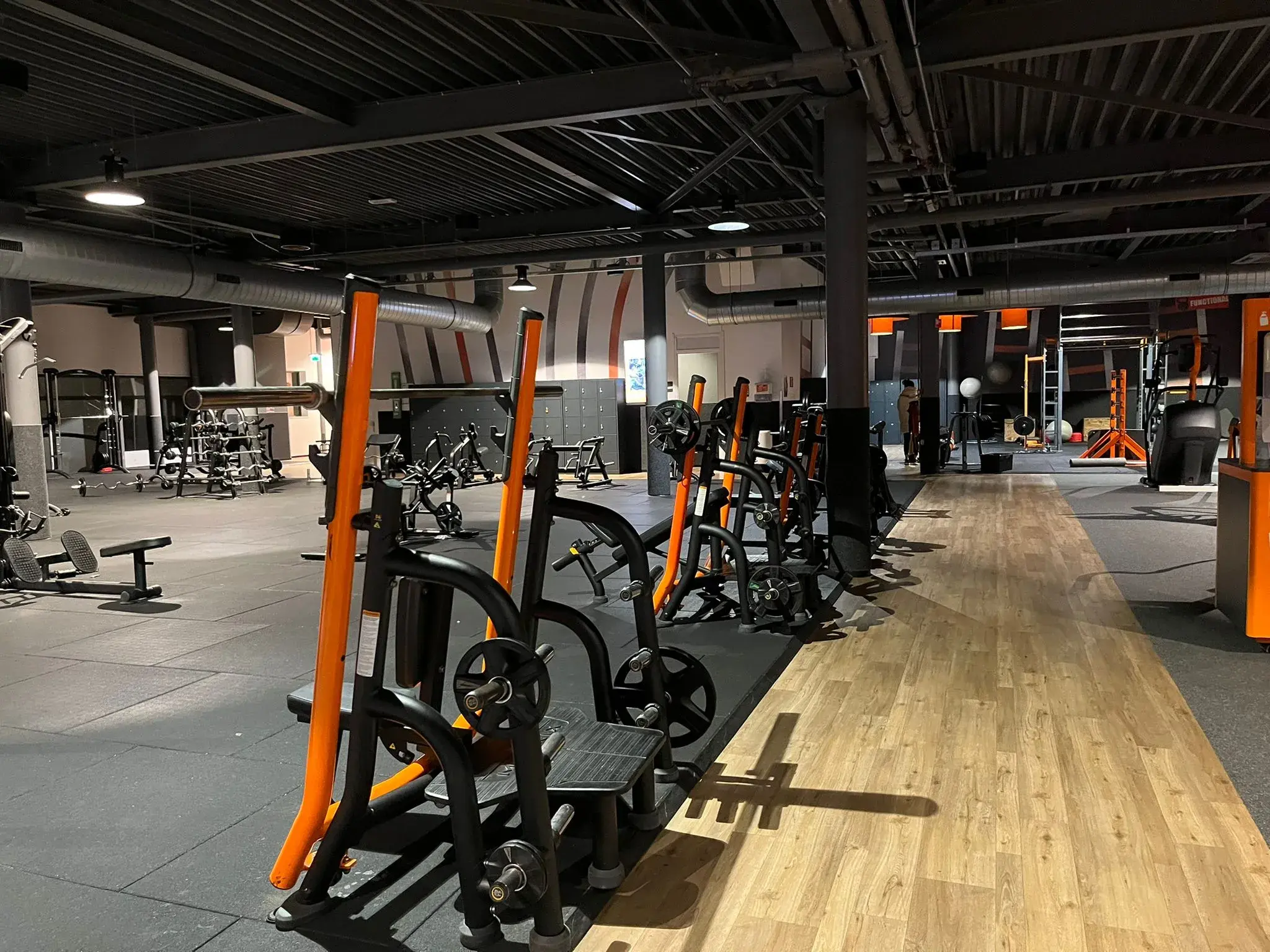 Foto's Basic-Fit 24/7