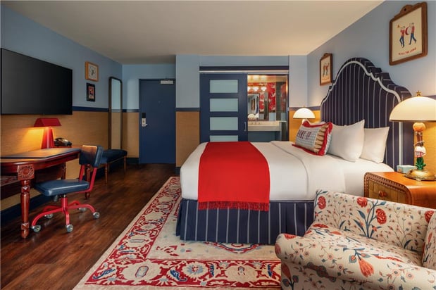 Images Graduate by Hilton Dallas